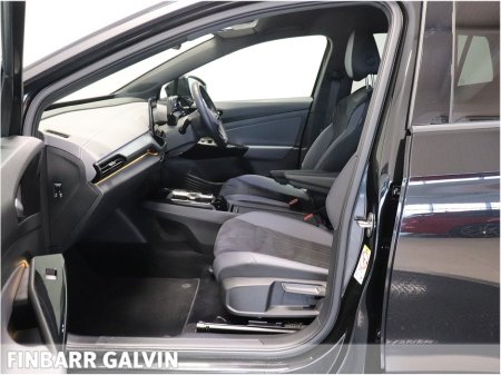 2023 Volkswagen ID.4 LIFE DX 77kWh 174HP €29,950 thumbnail