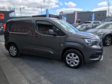 2019 Vauxhall Combo - thumbnail 10