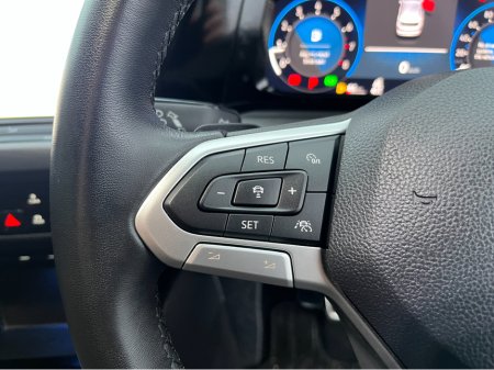 2022 Volkswagen Tiguan E-TSI STYLE AUTOMATIC HYBRID 1.5 PETROL //LOW MILES//HIGH SPEC//HEATED SEATS AND STEERING WHEEL//HEAD UP DISPLAY//KEYLESS ENTRY// €29,950 thumbnail