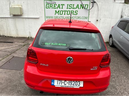 2017 Volkswagen Polo  €14,250