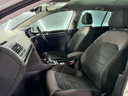 2018 Volkswagen Golf 1.4 TSI 3DR 150HP Highline €19,499 thumbnail