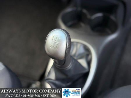 2017 Nissan Micra - thumbnail 10