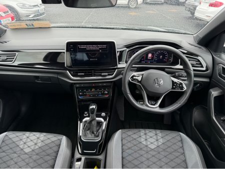 2023 Volkswagen T-Roc - thumbnail 13