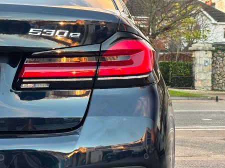 2023 BMW 5 Series 530E M-SPORT SUNROOF IVORY LEATHER €44,995 thumbnail