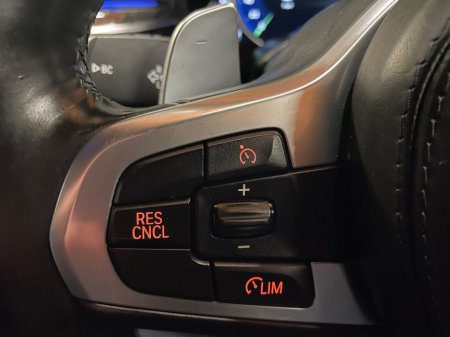 2017 BMW 5 Series 530e M Sport Auto €18,900 thumbnail