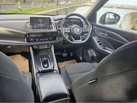 2024 Nissan Qashqai EPOWER SV MY2.75 4DR AUTO €32,950 thumbnail