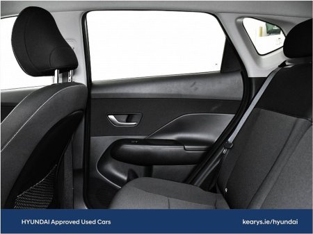 2023 Hyundai Kona 1.6 HYBRID Elegance Auto €31,890 thumbnail