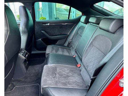 2017 Skoda Superb - thumbnail 17