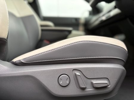 2025 Kia EV3 GT Line €43,995 thumbnail