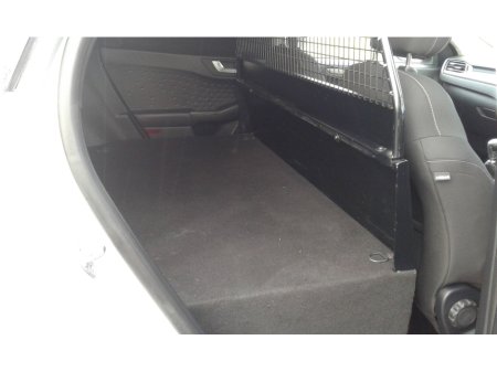 2021 Ford Kuga - view 2