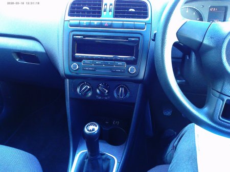 2012 Volkswagen Polo - thumbnail 6