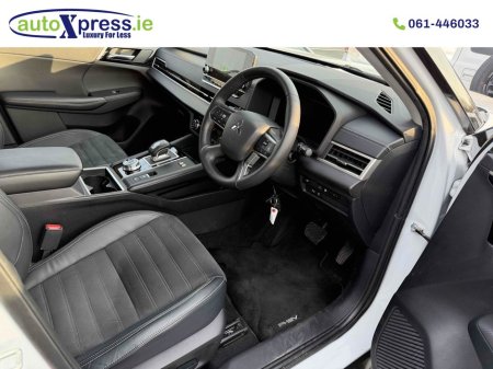 2021 Mitsubishi Outlander PHEV 4WD G, Automatic, Reversing camera thumbnail