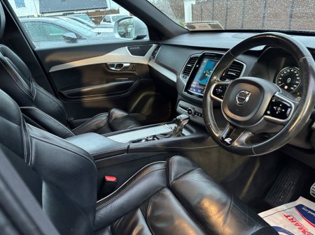 2018 Volvo XC90 D4 (190hp) FWD R-Design Geartronic €39,950 thumbnail