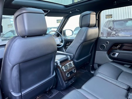 2020 Land Rover Range Rover - thumbnail 18