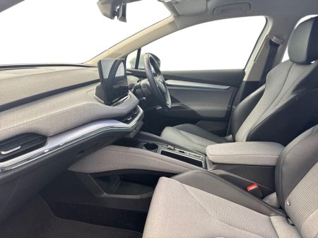 2024 Skoda Enyaq - thumbnail 2