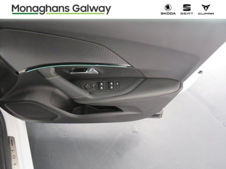 2023 Peugeot 2008 - thumbnail 21