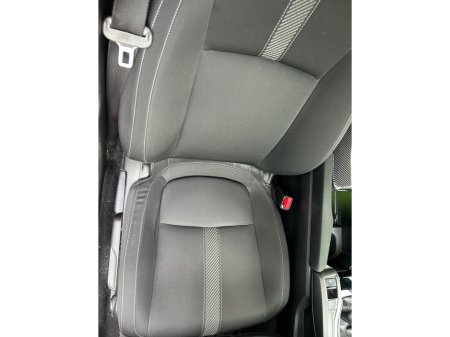 2019 Honda Civic 1.5 i-TECH 180bhp S Design €16,950 thumbnail