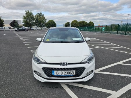 2016 Hyundai i20 - thumbnail 10