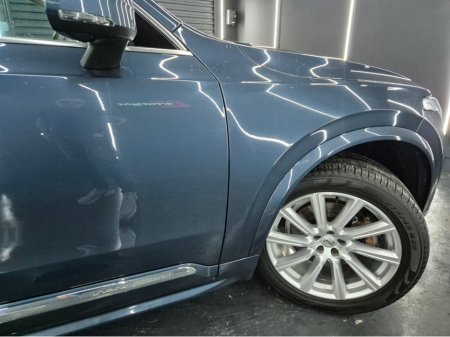 2019 Volvo XC90 - thumbnail 4