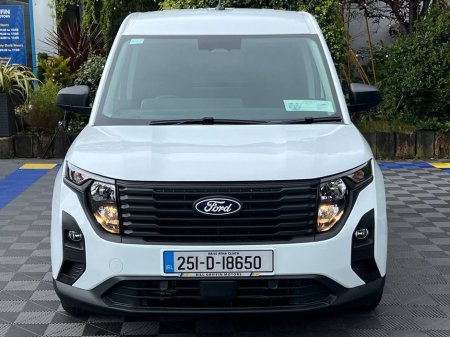 2025 Ford Transit - thumbnail 13