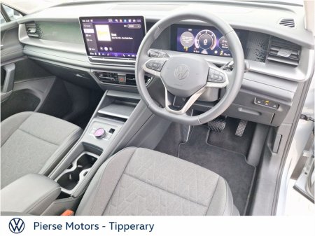 2025 Volkswagen Tayron - thumbnail 2