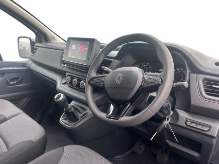 2026 Renault Trafic TRAFIC LL30 BLUE DCI 130 ADVAN €37,950 thumbnail