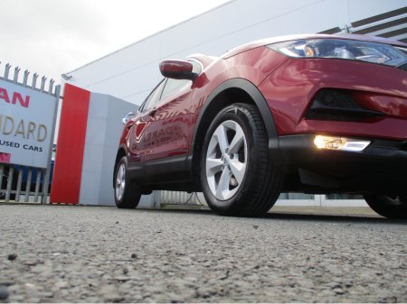 2020 Nissan Qashqai - thumbnail 3