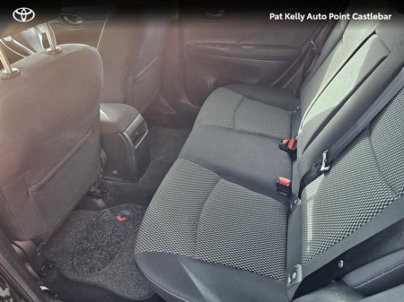 2016 Nissan Pulsar - thumbnail 7