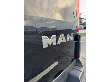 2026 MAN TGE 3.180 4X2 LWB 5DR €45,000 thumbnail