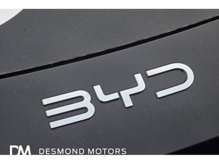2025 BYD Dolphin SURF BOOST EV €21,800 thumbnail
