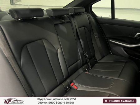 2025 BMW 3 Series - thumbnail 17