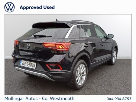 2025 Volkswagen T-Roc - thumbnail 14