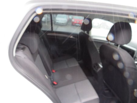 2014 Volkswagen Golf - thumbnail 7