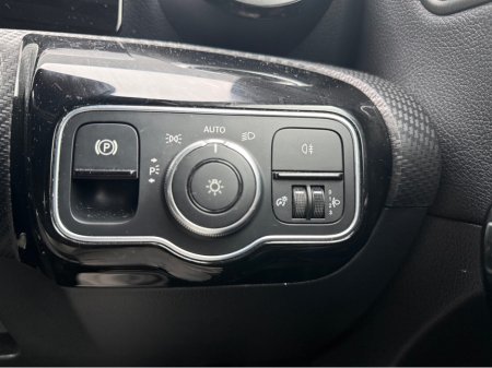 2020 Mercedes-Benz A Class - thumbnail 19