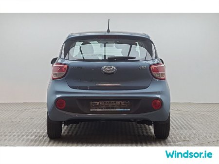 2019 Hyundai i10 1.0 Deluxe €10,950 thumbnail