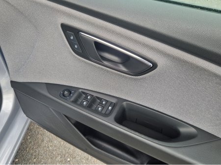 2019 SEAT Leon SE TDI €15,900