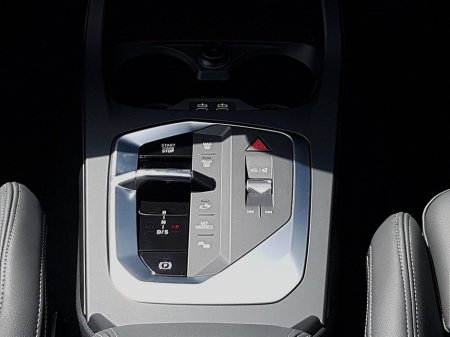 2025 BMW 2 Series - thumbnail 10