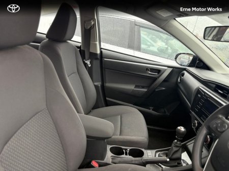 2018 Toyota Corolla COROLLA 1.33 TERRA €16,950 thumbnail