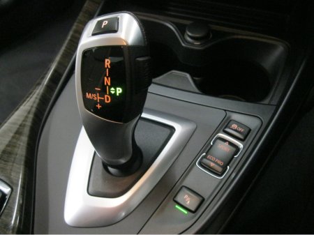 2014 BMW 2 Series - thumbnail 22