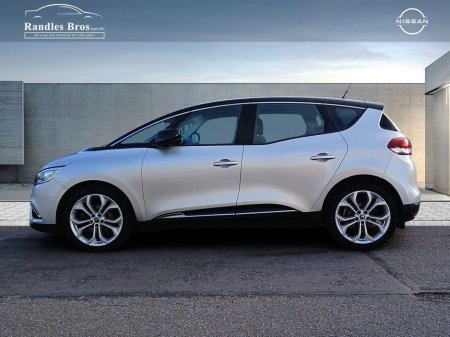 2019 Renault Scenic - view 3