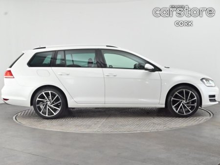 2016 Volkswagen Golf - thumbnail 2