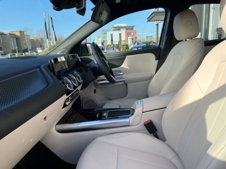 2025 Mercedes-Benz GLA Class 180D Progressive Plus €55,950 thumbnail