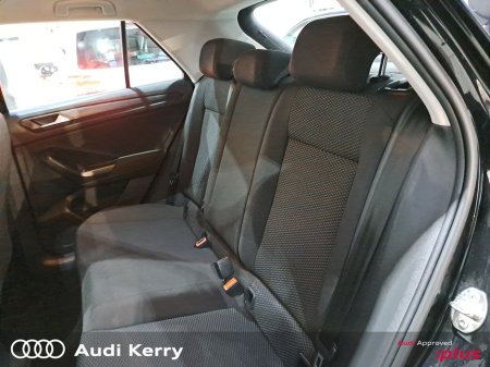 2018 Volkswagen T-Roc - thumbnail 13