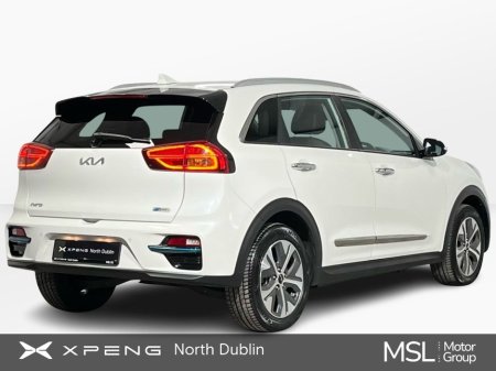 2022 Kia e-Niro - thumbnail 3