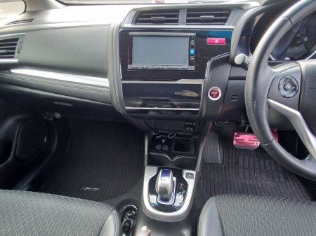 2016 Honda Fit - thumbnail 11