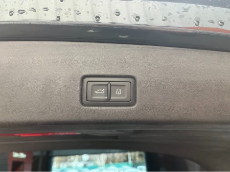 2022 Audi Q4 e-tron - thumbnail 8