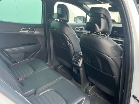 2024 Kia Sportage GT Line 5DR €40,950 thumbnail