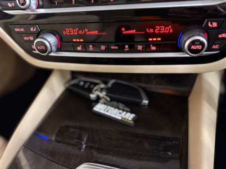 2017 BMW 5 Series 520d xDrive SE Auto €17,950 thumbnail