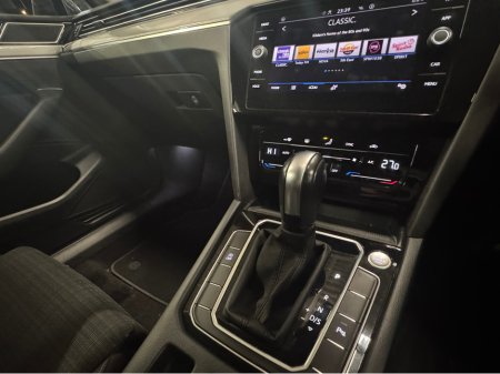 2022 Volkswagen Passat Auto BUSINESS 2.0 TDI D7F 122 4DR AUTO €25,950