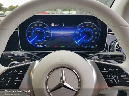 2025 Mercedes-Benz EQE - thumbnail 11